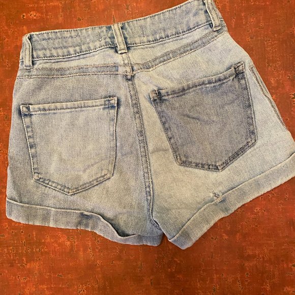 High Waisted Shorts - Picture 2 of 3